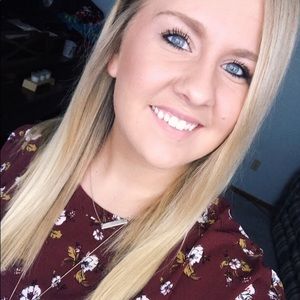 Meet your Posher, Lindsey